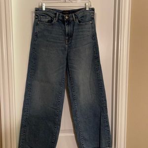 Banana Republic mid-rise wide leg crop sz30L